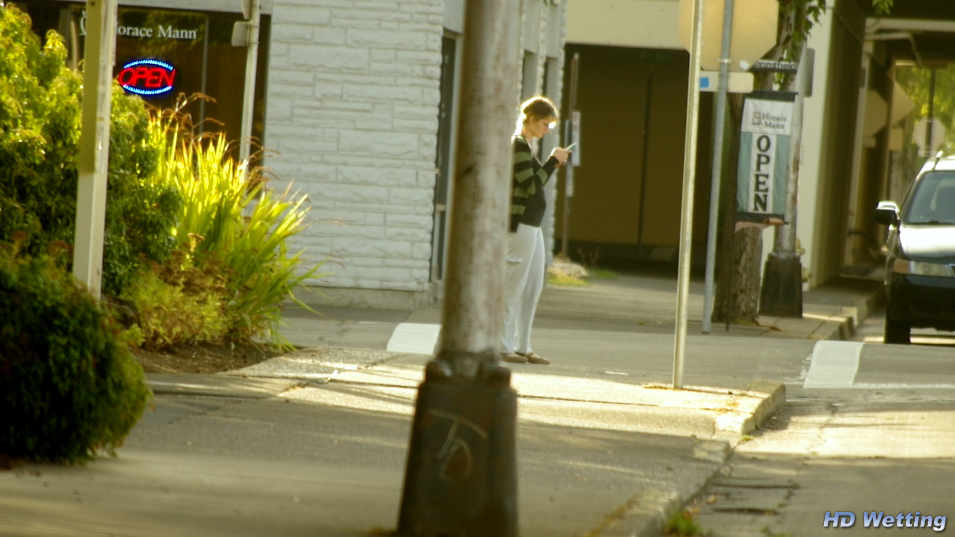 city-1 Desperate to pee in public