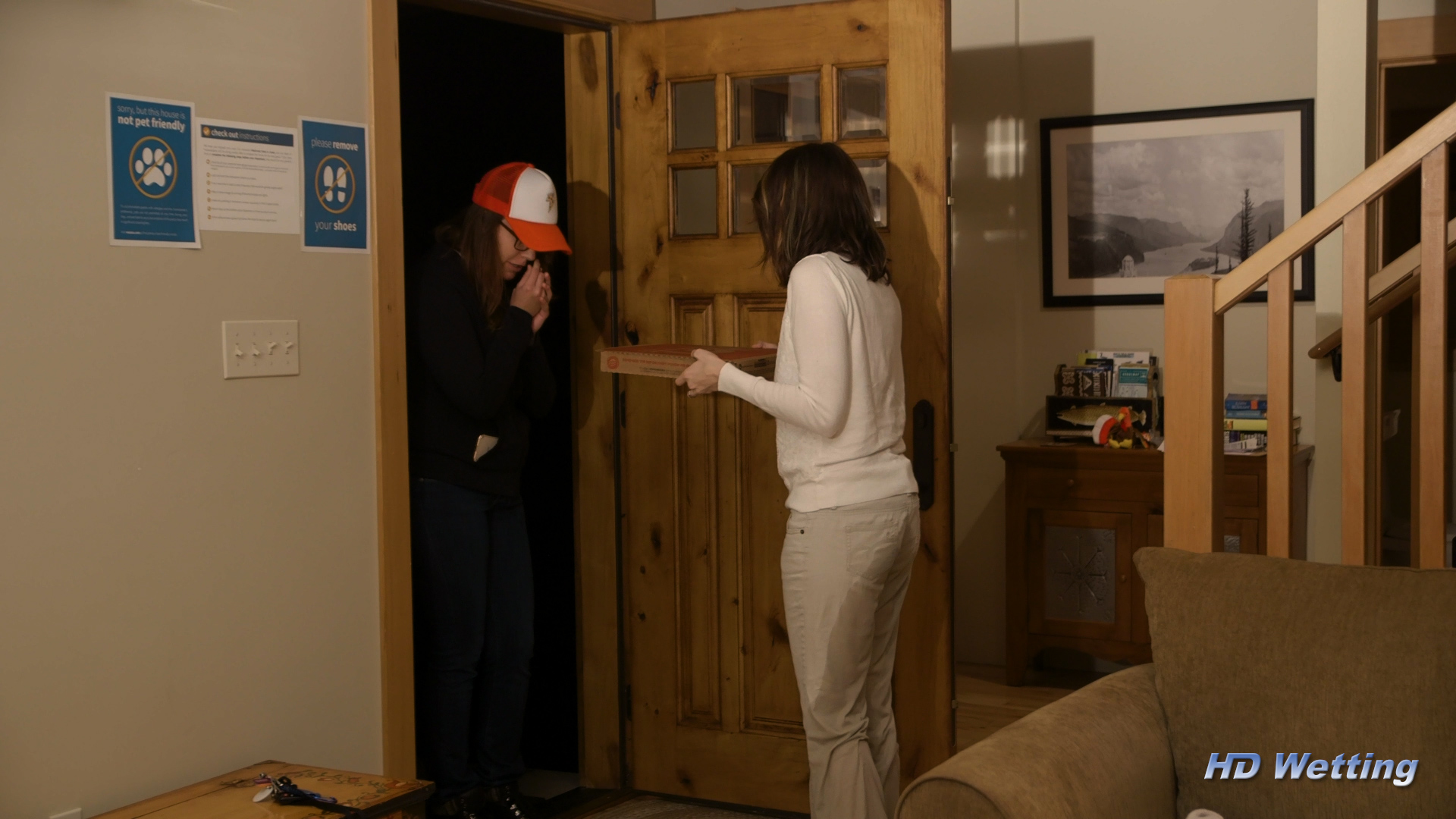 pizza-10 The pizza delivery driver and Sosha share an awkward moment without words after Sosha pees her pants