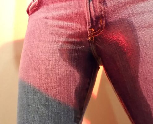 Alisha peeing in her jeans