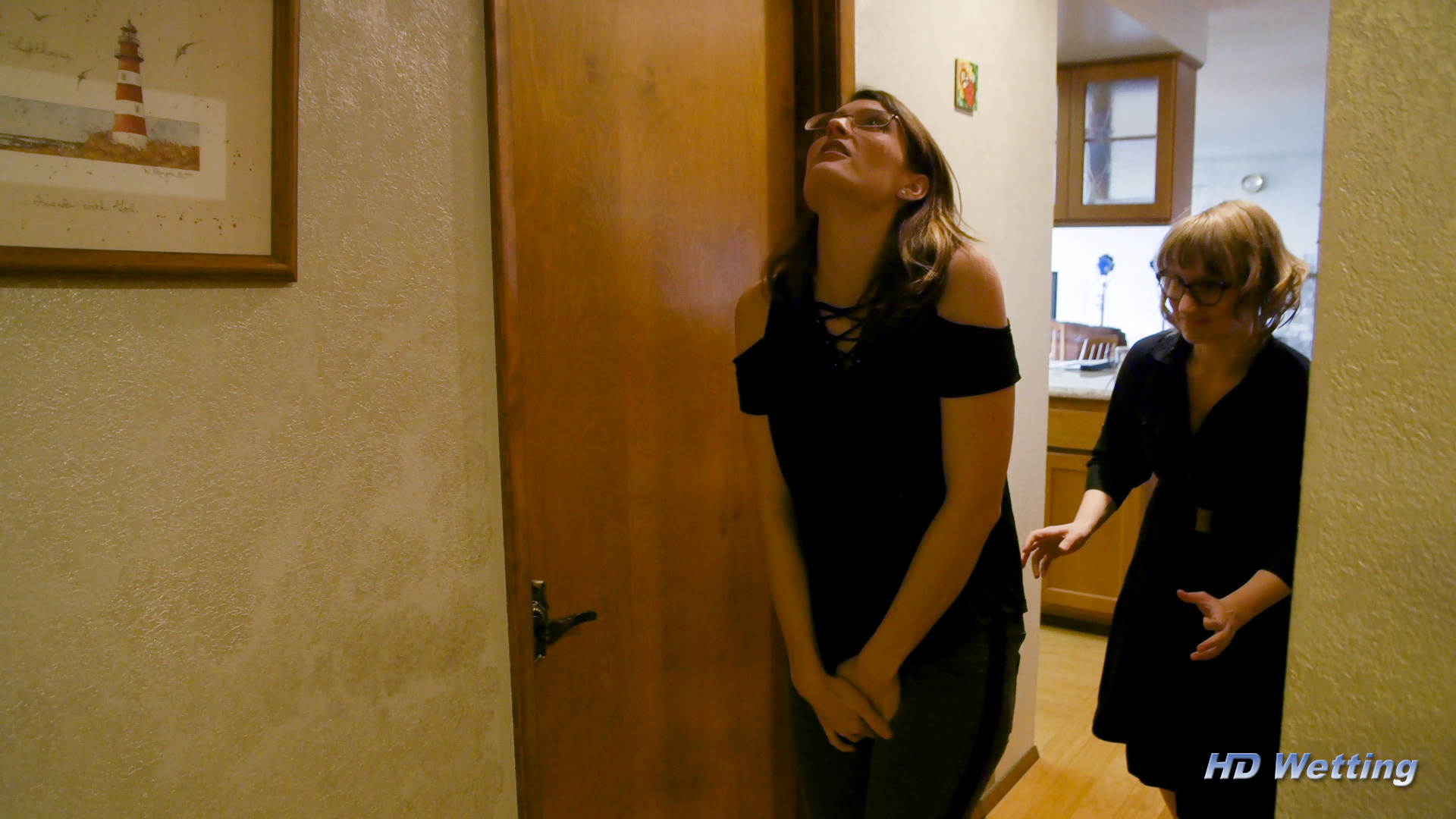 prank-5 Lyra sneaks up on Sosha.