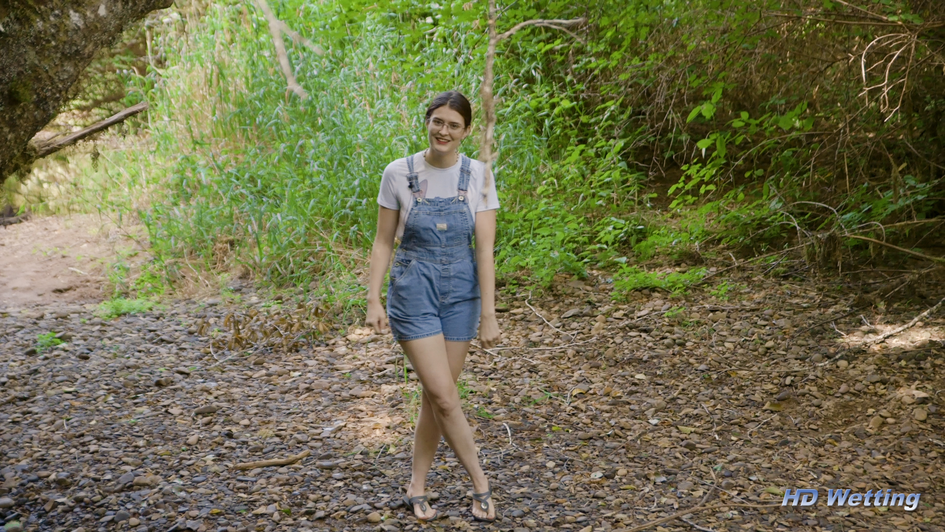 creek-2 Needing to pee, Sosha crosses her legs.
