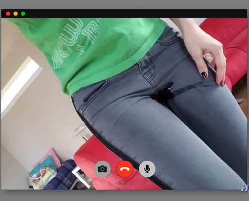Sosha starting to pee in her jeans.
