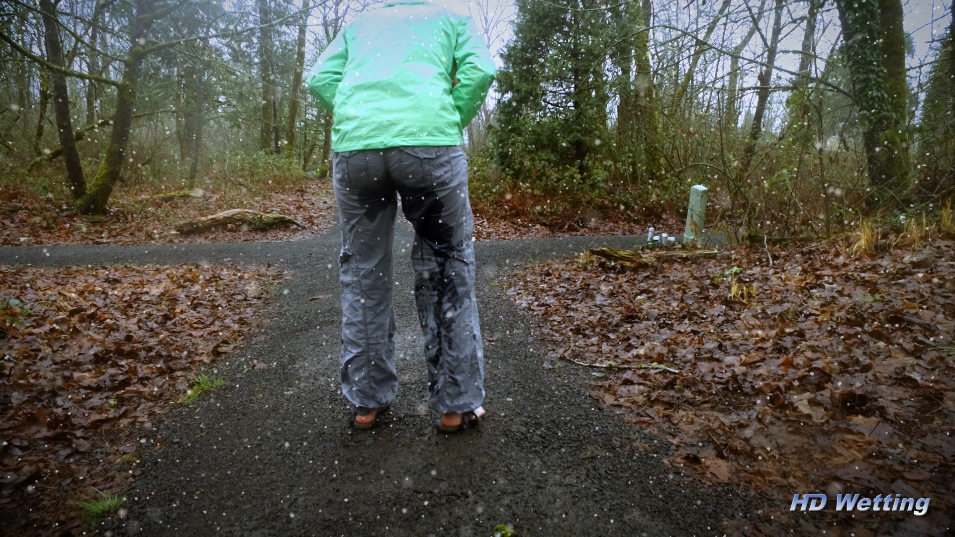 snow-5 Standing in the middle of the trail, Sosha pees her pants.