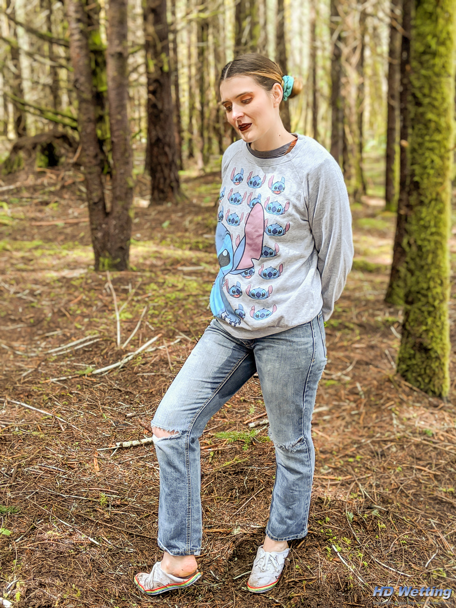 outdoor-jeans-54 Wide shot of Sosha in her wet pants.
